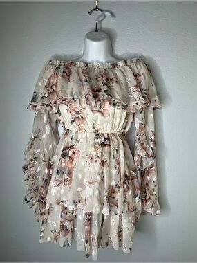 J.ING Devendra Off-Shoulder Floral Ruffle Dress in Cream and Blush Size S